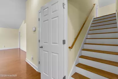 201 Quincy Court, New Bern, NC 28560 - Photo 5