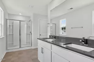712 Lazy Elm Ln, Aberdeen, NC 28315 - Photo 29