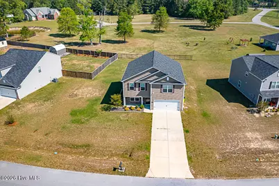 102 Tommy Lane, Vanceboro, NC 28586 - Photo 17