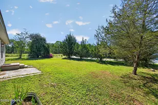 555 Cedar St, Bolton, NC 28423 - Photo 5