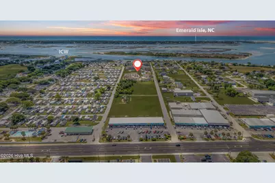 650 Cedar Point Boulevard #H2, Cedar Point, NC 28584 - Photo 3