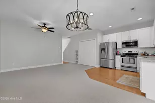 8010 Sweetgrass Ct, Wilmington, NC 28412 - Photo 9