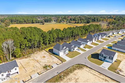 211 Keira Lane NW, Supply, NC 28462 - Photo 5