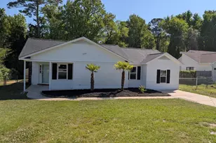 2034 Hunters Ridge Dr, Piney Green, NC 28544 - Photo 1