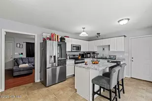 136 Constitution Ave, Jacksonville, NC 28540 - Photo 7