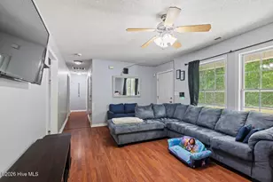136 Constitution Ave, Jacksonville, NC 28540 - Photo 3