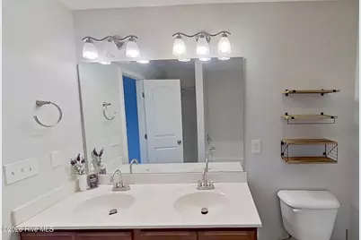 709 Elton Avenue #Unit 1, Carolina Beach, NC 28428 - Photo 19