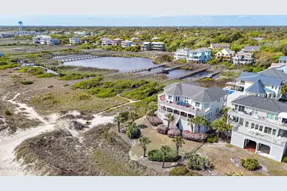 121 SE 67th Street, Oak Island, NC 28465 - Photo 95