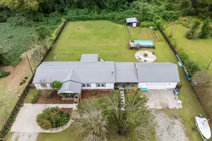 233 Belgrade-Swansboro Rd, Stella, NC 28582 - Photo 13