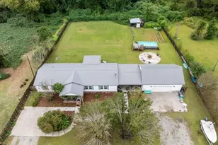 233 Belgrade-Swansboro Rd, Stella, NC 28582 - Photo 17