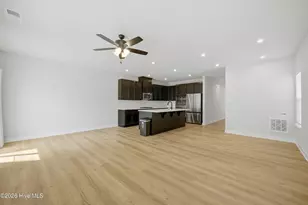103 Spinnaker St, Elizabeth City, NC 27909 - Photo 11