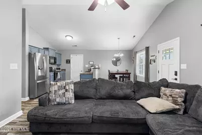 263 Rowland Drive, Richlands, NC 28574 - Photo 5