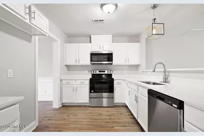 2205 Chavis Drive #B, Greenville, NC 27858 - Photo 5