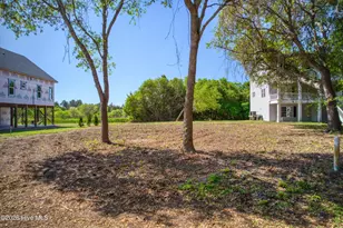 213 Shell Dr, Sneads Ferry, NC 28460 - Photo 1