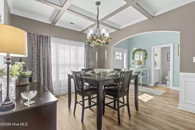109 Sparrow Drive, New Bern, NC 28560 - Photo 5