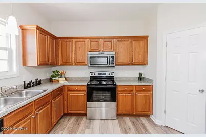 828 Jade Lane, Winterville, NC 28590 - Photo 13