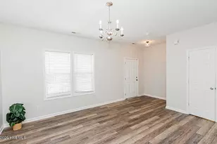 828 Jade Ln, Winterville, NC 28590 - Photo 5