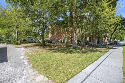 413 N Howe Street, Southport, NC 28461 - Photo 5