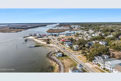 413 N Howe Street, Southport, NC 28461 - Photo 19