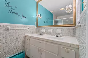 708 Frederick Ave, Laurinburg, NC 28352 - Photo 27