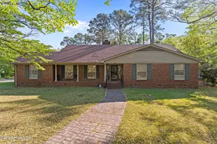 708 Frederick Ave, Laurinburg, NC 28352 - Photo 1