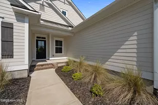 559 Moss Lake Ln, Holly Ridge, NC 28445 - Photo 5