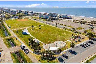 303 NE 61st Street, Oak Island, NC 28465 - Photo 9
