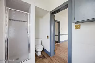 214 E Water St, Washington, NC 27889 - Photo 45