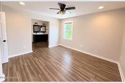 511 N B Street, Bridgeton, NC 28519 - Photo 17