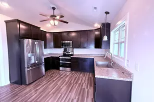 511 N B St, Bridgeton, NC 28519 - Photo 15