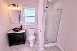 511 N B St, Bridgeton, NC 28519 - Photo 3