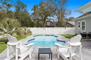 135 NW 7th St, Oak Island, NC 28465 - Photo 27