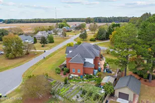 1181 Cedar Hill Dr, Williamston, NC 27892 - Photo 5