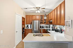 3909 Botsford Ct, Wilmington, NC 28412 - Photo 9