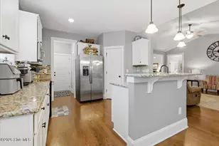 111 W Huckleberry Way, Rocky Point, NC 28457 - Photo 17
