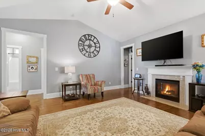 111 W Huckleberry Way, Rocky Point, NC 28457 - Photo 15