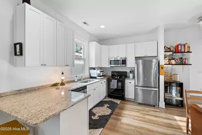 1907 Castle Street, Wilmington, NC 28403 - Photo 13