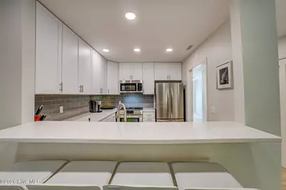 1800 Eastwood Road #Apt 172, Wilmington, NC 28403 - Photo 9