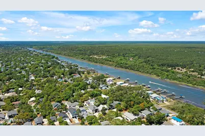 155 NE 18th Street, Oak Island, NC 28465 - Photo 41