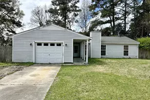 1003 Brynn Marr Rd, Jacksonville, NC 28546 - Photo 1
