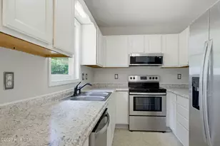 223 Spring Dr, Jacksonville, NC 28540 - Photo 17