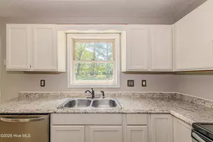 223 Spring Dr, Jacksonville, NC 28540 - Photo 17