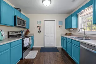 210 Bobwhite Rd, Hubert, NC 28539 - Photo 15