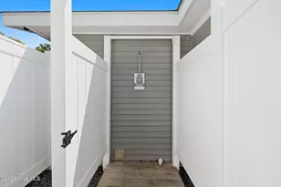413 Sherrill St, Oak Island, NC 28465 - Photo 27