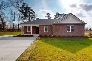 304 Sandy Springs Dr, Goldsboro, NC 27534 - Photo 1