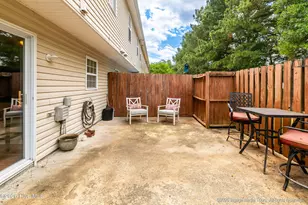 2325 Vineyard Dr, Winterville, NC 28590 - Photo 5