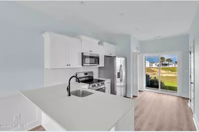 650 Cedar Point Boulevard #H4, Cedar Point, NC 28584 - Photo 5