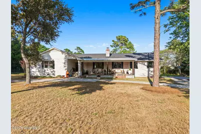 1745 Holly Street SW, Ocean Isle Beach, NC 28469 - Photo 9