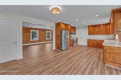 107 Poplar Circle, Hertford, NC 27944 - Photo 13