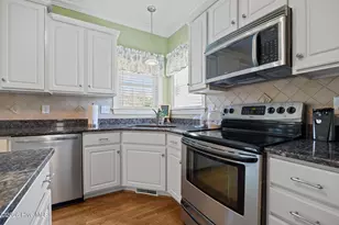 1061 Lexington Downs Dr, Greenville, NC 27858 - Photo 23